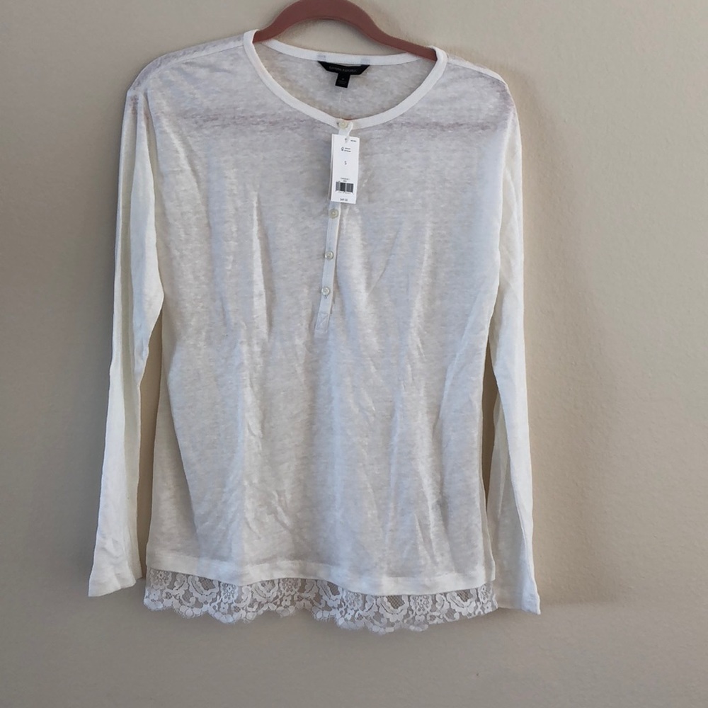 NWT Banana Republic white top w/ lace trim